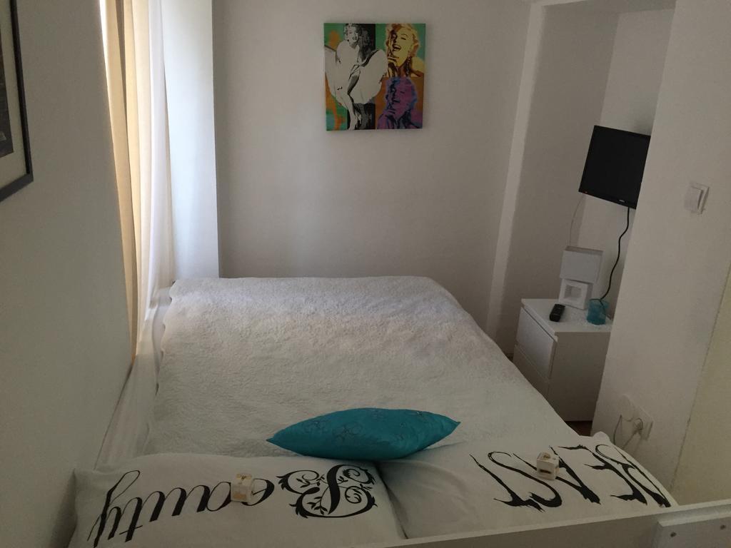 Studio Apartment Ivana 萨格勒布 外观 照片